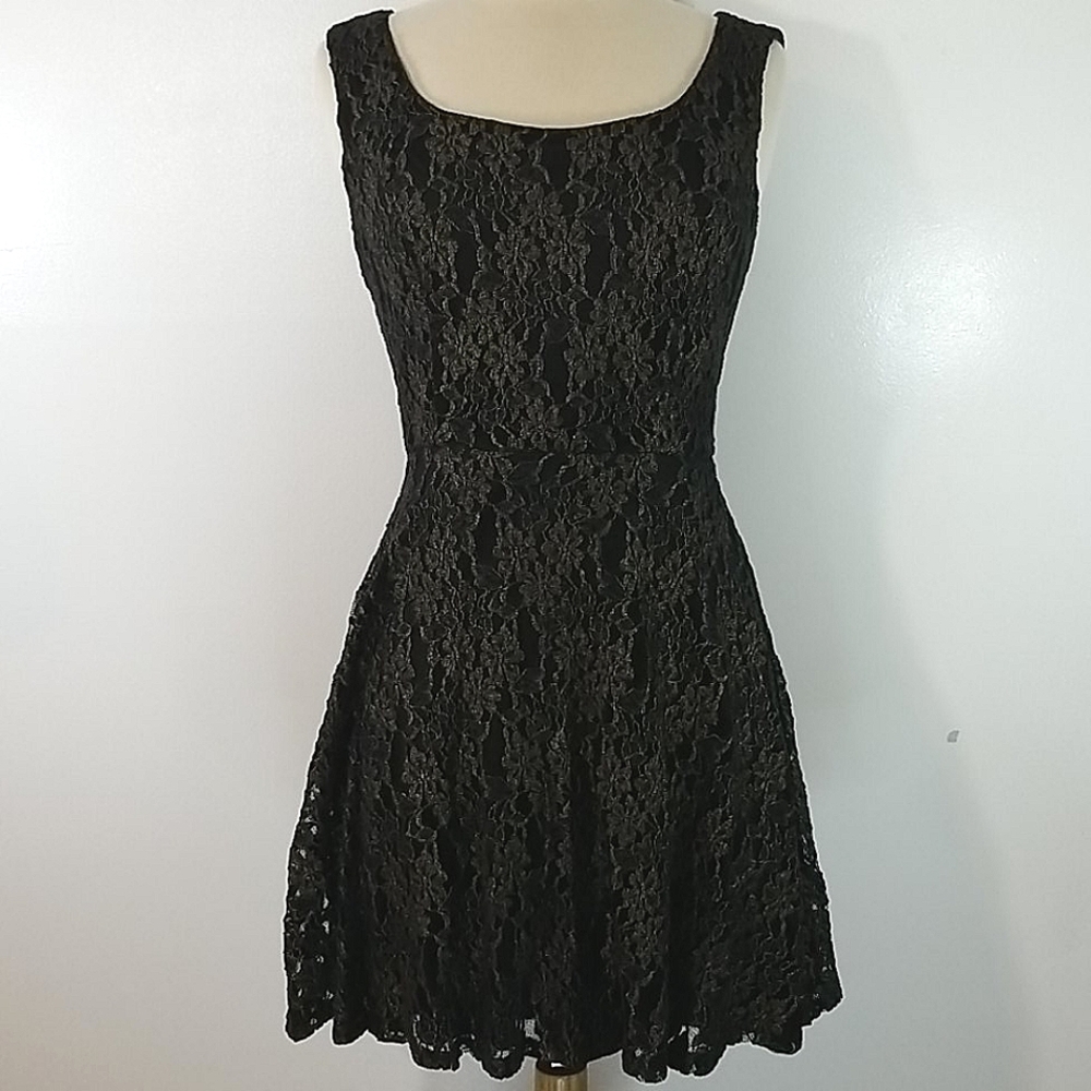 BeBop Lace Black & Gold Zip Back Dress Large